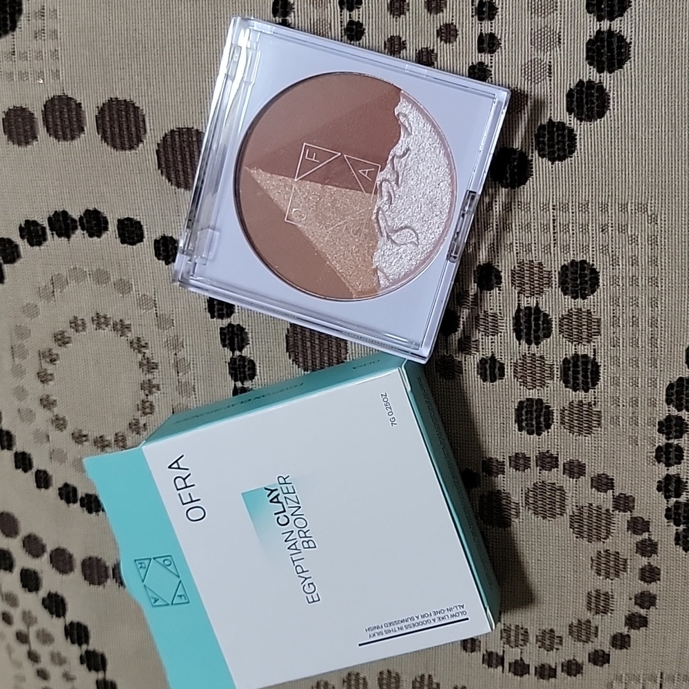 OFRA Cosmetics 3D Pyramid - Egyptian Clay Bronzer 7g